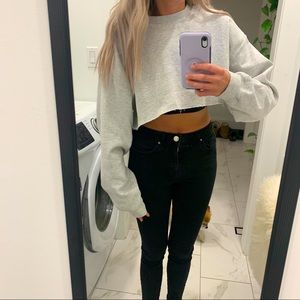 PrettyLittleThing Super Cropped Crew Neck Sweater